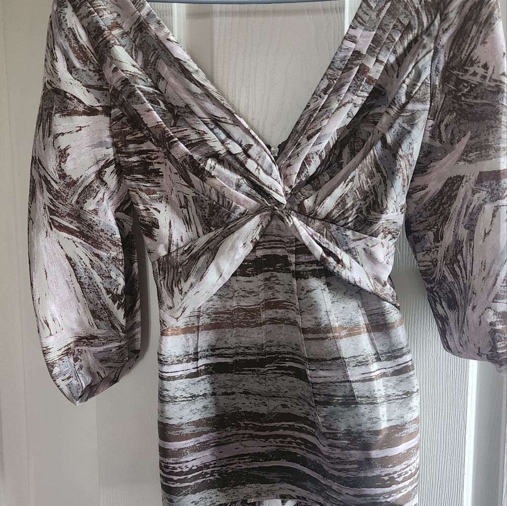 EUC-  BCBGMaxAzria designer blouse- abstract print.  Size Small